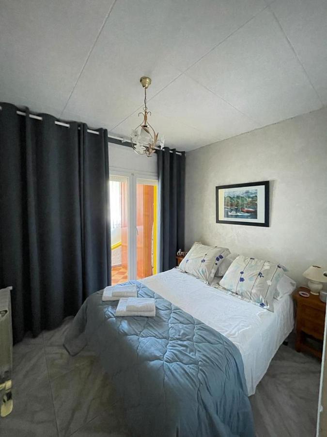 Vila Leones Empuriabrava Exteriér fotografie