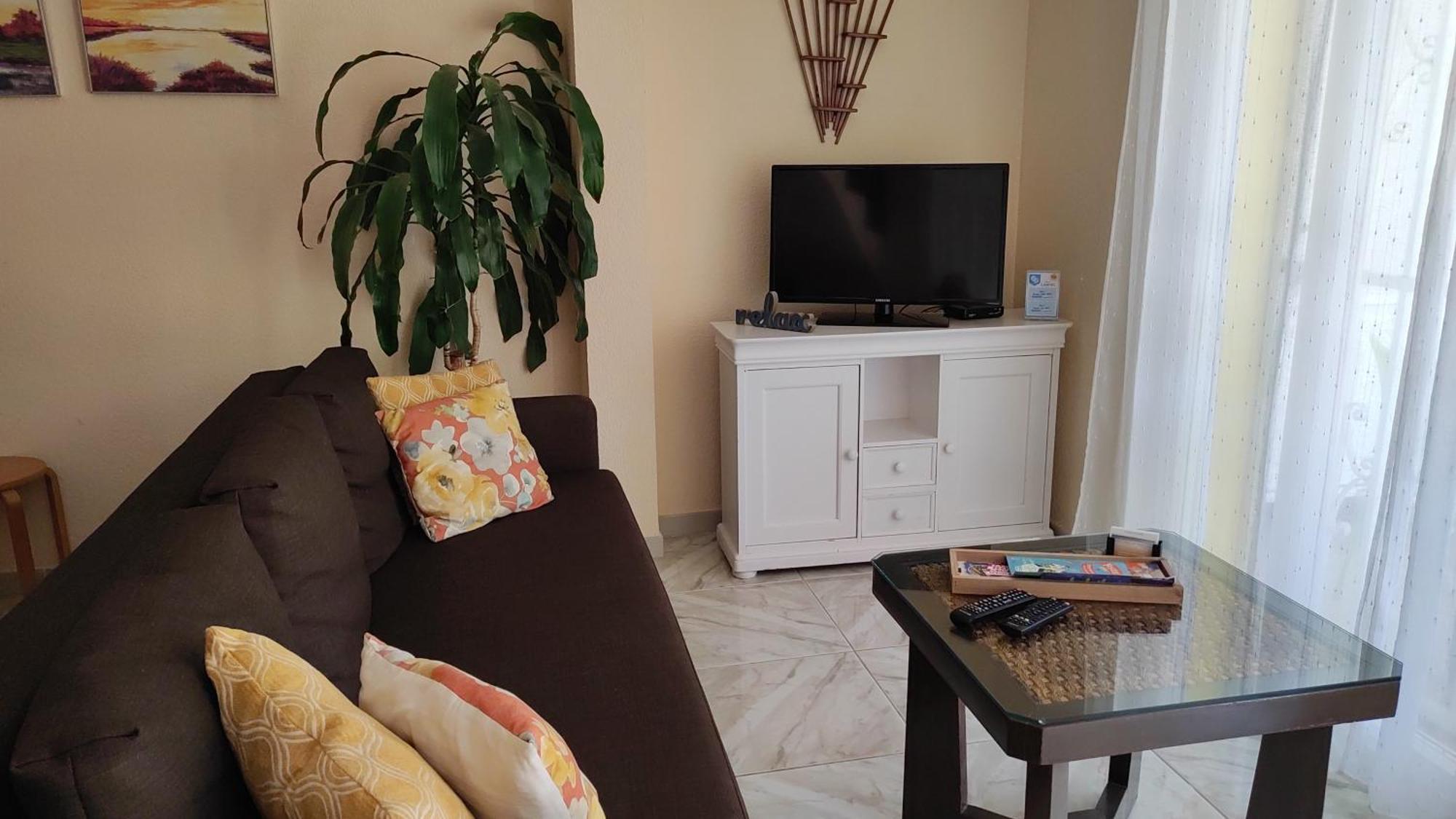 Vila Leones Empuriabrava Exteriér fotografie